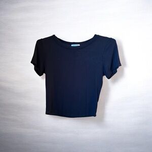 Bozzolo Black Crop Top